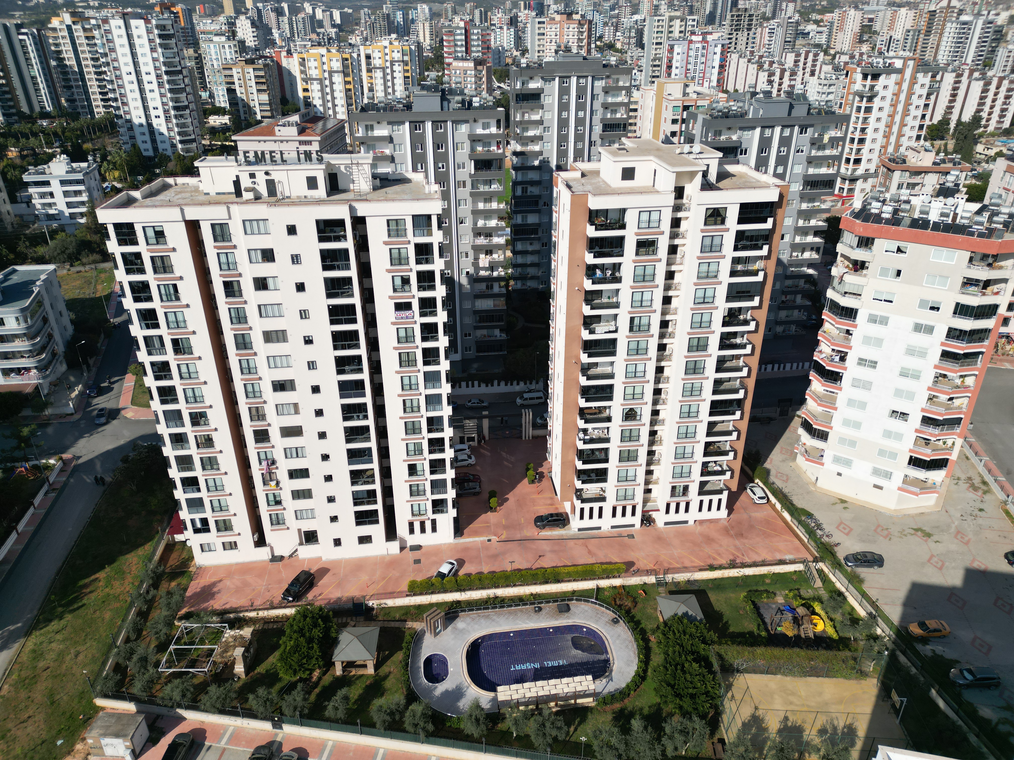 TEMEL ZEYTİNLİ PARK